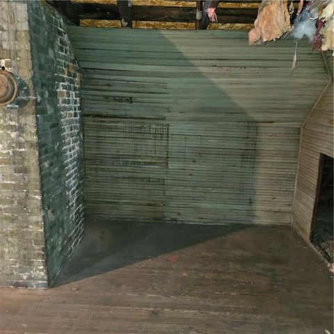 1008 Highland Avenue, Lexington, MO 64067