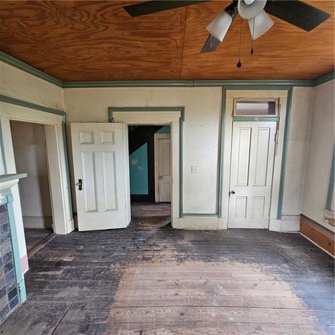 1008 Highland Avenue, Lexington, MO 64067