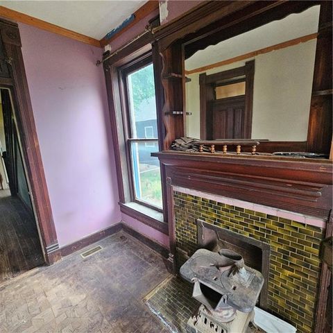 1008 Highland Avenue, Lexington, MO 64067