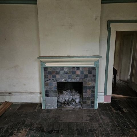 1008 Highland Avenue, Lexington, MO 64067