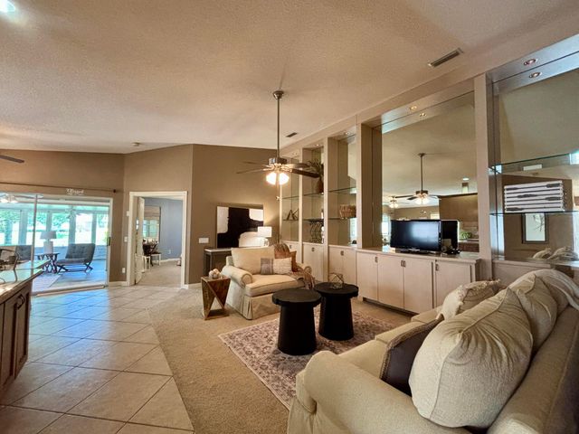 1519 NW AMHERST Drive A, Port St. Lucie A, Port St Lucie, FL 34986