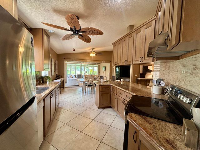 1519 NW AMHERST Drive A, Port St. Lucie A, Port St Lucie, FL 34986