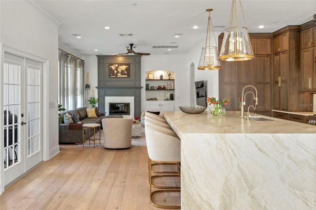 2703 DORELL AVENUE, Orlando, FL 32814