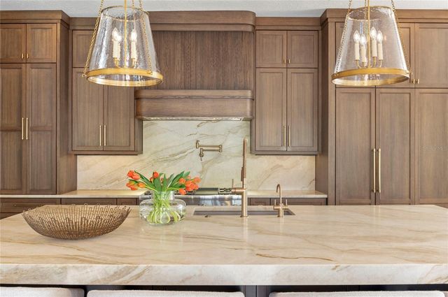 2703 DORELL AVENUE, Orlando, FL 32814