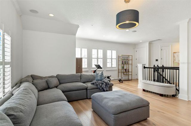 2703 DORELL AVENUE, Orlando, FL 32814