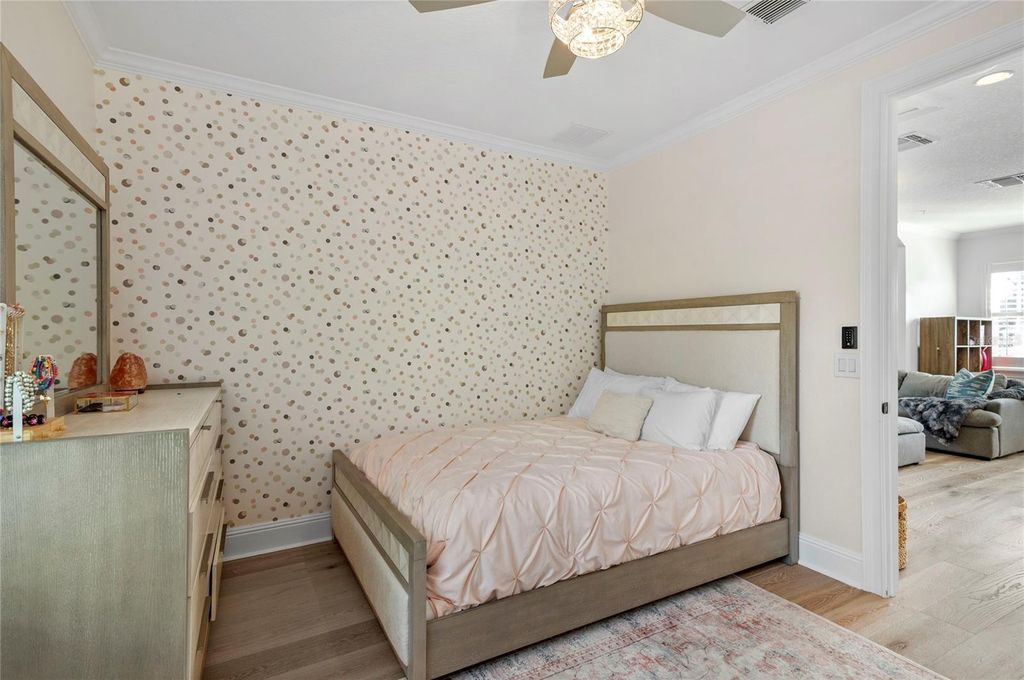 Image 54 of property listing at 2703 DORELL AVENUE, Orlando, FL 32814