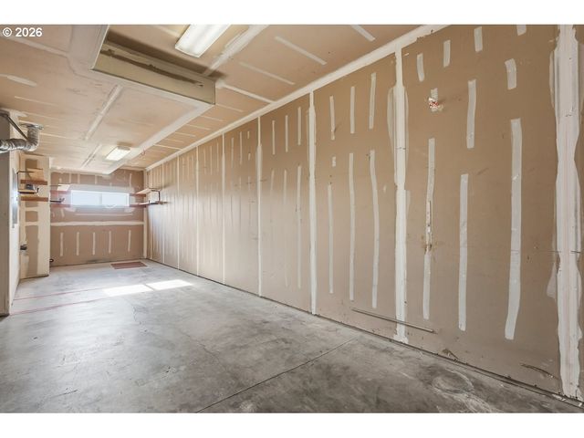 13262 Sw COMMONWEALTH Ln, Beaverton, OR 97005