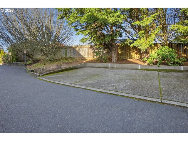 13262 Sw COMMONWEALTH Ln, Beaverton, OR 97005