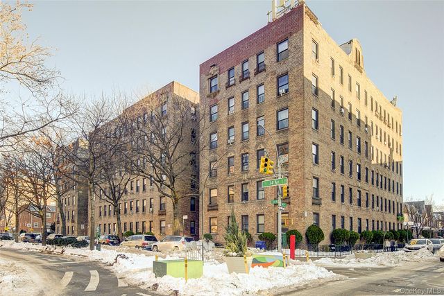 91-10 34th Avenue 3D, Jackson Heights, NY 11372