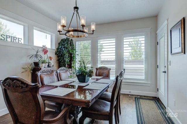 6955 N Exeter Pl, Meridian, ID 83646