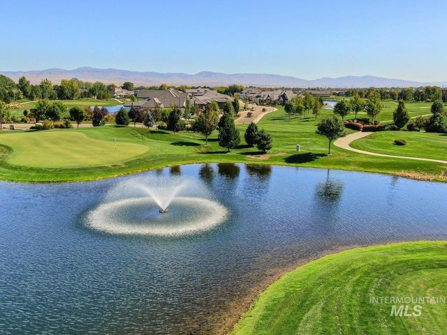 6955 N Exeter Pl, Meridian, ID 83646