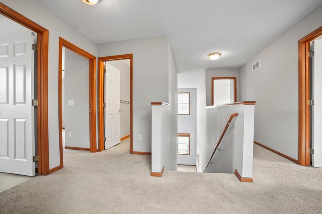 6757 Urbandale Lane N, Maple Grove, MN 55311