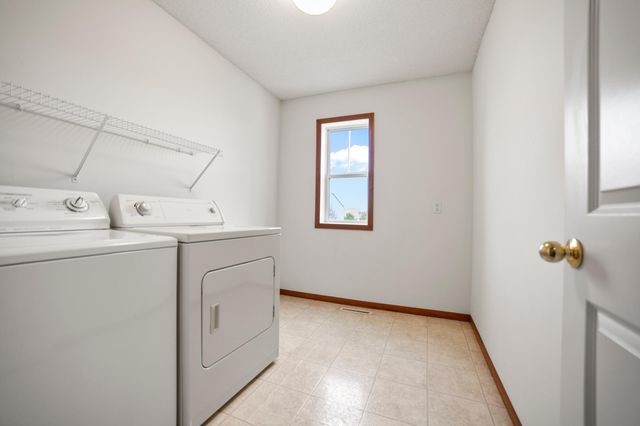 6757 Urbandale Lane N, Maple Grove, MN 55311
