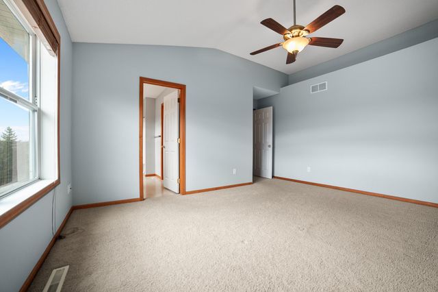6757 Urbandale Lane N, Maple Grove, MN 55311
