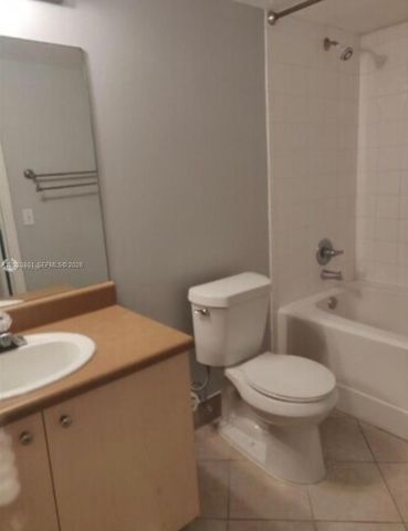 4240 San Marino Blvd 301, West Palm Beach, FL 33409
