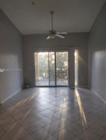 4240 San Marino Blvd 301, West Palm Beach, FL 33409
