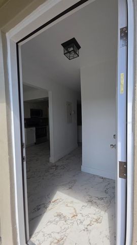 14045 NOTREVILLE WAY, Tampa, FL 33624