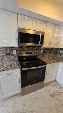 14045 NOTREVILLE WAY, Tampa, FL 33624