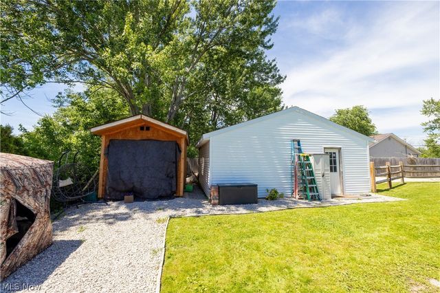 12179 Melody Lane, Grafton, OH 44044