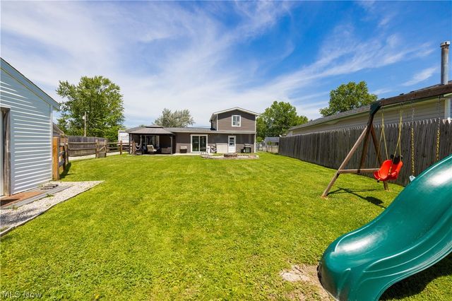 12179 Melody Lane, Grafton, OH 44044