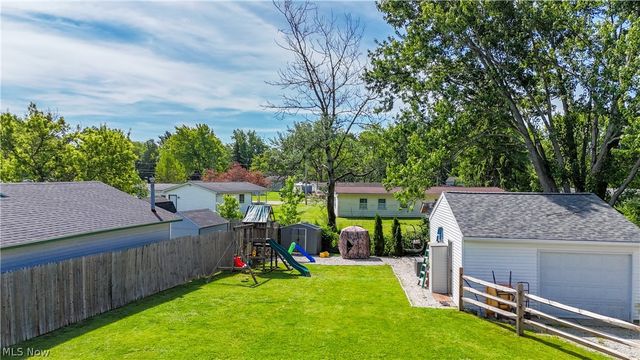 12179 Melody Lane, Grafton, OH 44044