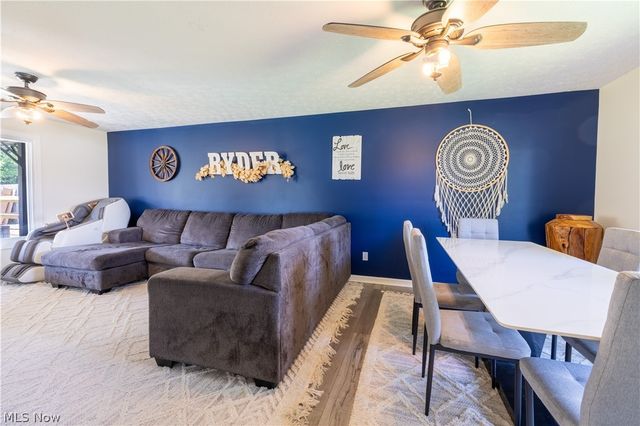 12179 Melody Lane, Grafton, OH 44044