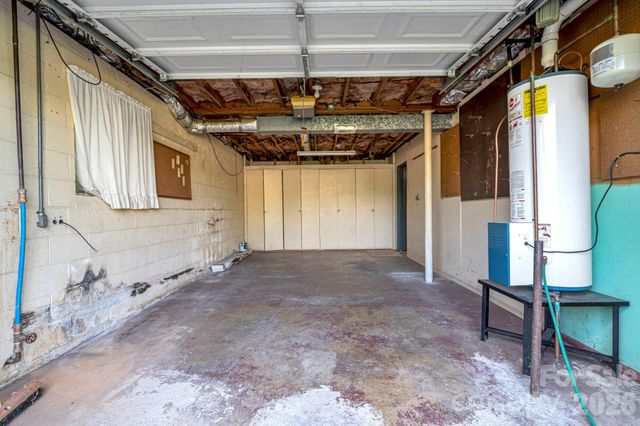 167 Mount Carmel Road, Asheville, NC 28806