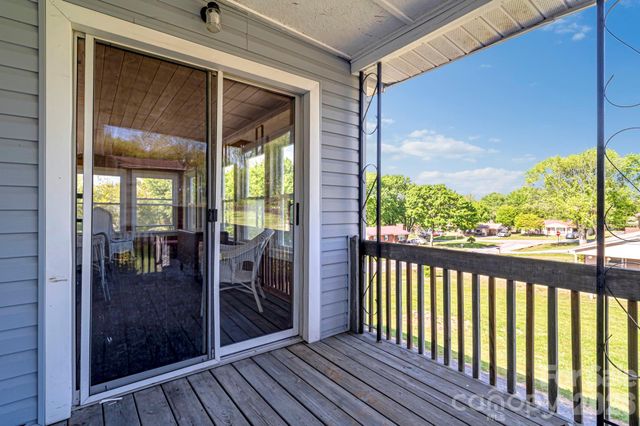167 Mount Carmel Road, Asheville, NC 28806