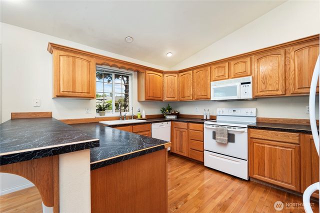 8171 Quinault Road, Blaine, WA 98230