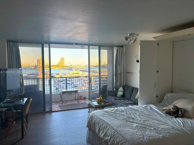 555 NE 15th St 420, Miami, FL 33132