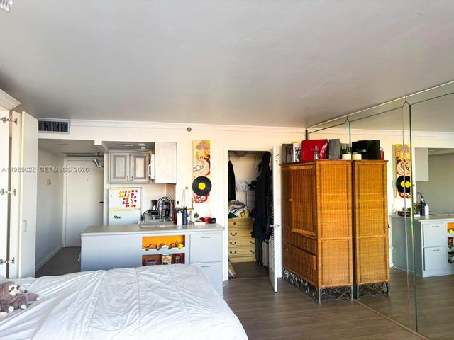 555 NE 15th St 420, Miami, FL 33132