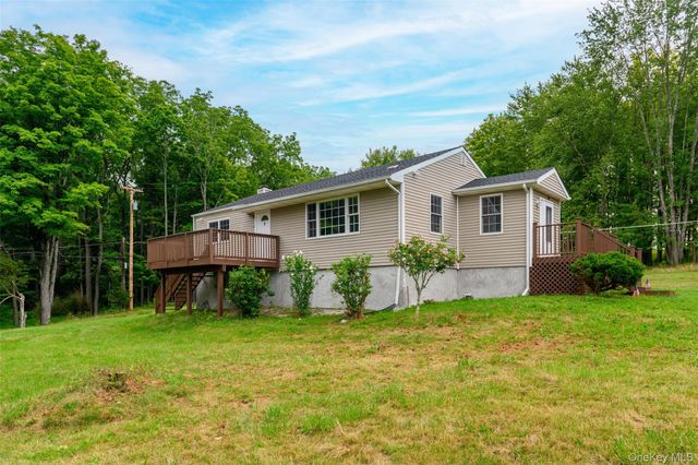 20 Townsend Extension, Poughquag, NY 12540