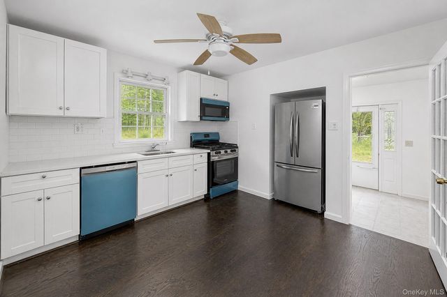 20 Townsend Extension, Poughquag, NY 12540