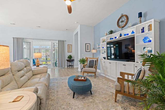 3111 Sutherland Dr., Little River, SC 29566