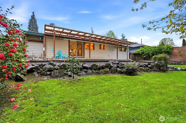 3507 NE 8th Street, Renton, WA 98056