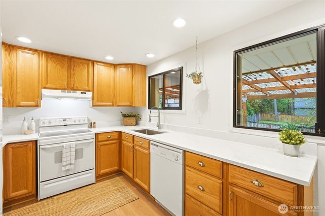 3507 NE 8th Street, Renton, WA 98056