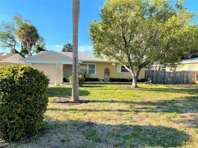 9 JEFF ROAD, Largo, FL 33774