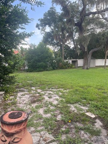 9 JEFF ROAD, Largo, FL 33774