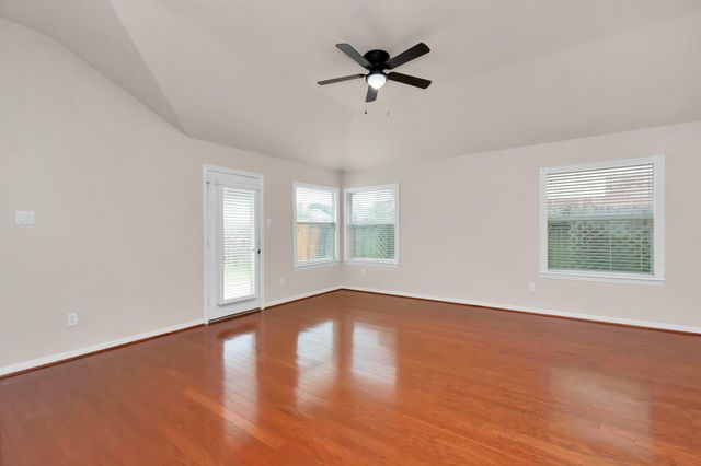 16510 Bluff Springs Drive, Houston, TX 77095
