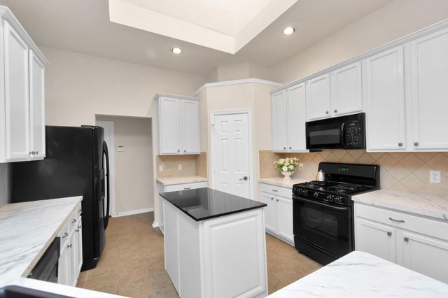 16510 Bluff Springs Drive, Houston, TX 77095