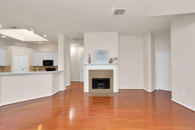16510 Bluff Springs Drive, Houston, TX 77095