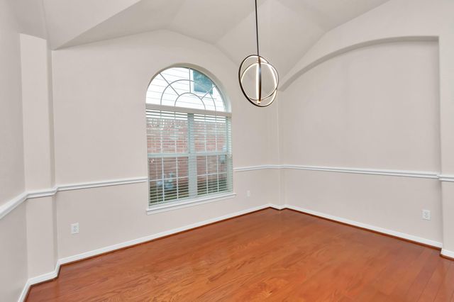 16510 Bluff Springs Drive, Houston, TX 77095