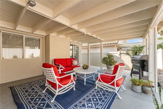 1173 Fairway Oaks Avenue, Banning, CA 92220