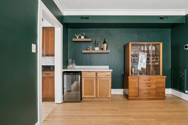 2530 W Winnemac Avenue 3W, Chicago, IL 60625