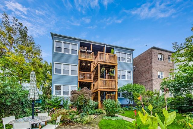 2530 W Winnemac Avenue 3W, Chicago, IL 60625