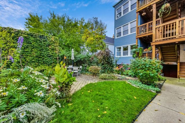 2530 W Winnemac Avenue 3W, Chicago, IL 60625