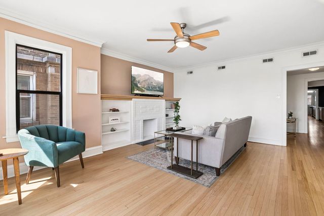 2530 W Winnemac Avenue 3W, Chicago, IL 60625