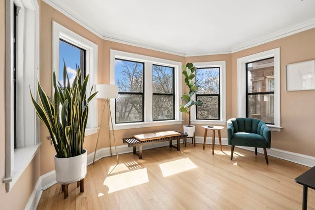 2530 W Winnemac Avenue 3W, Chicago, IL 60625