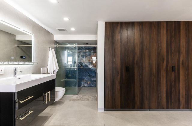 3665 NE 167th St 207 + 30' Deeded Dock, North Miami Beach, FL 33160