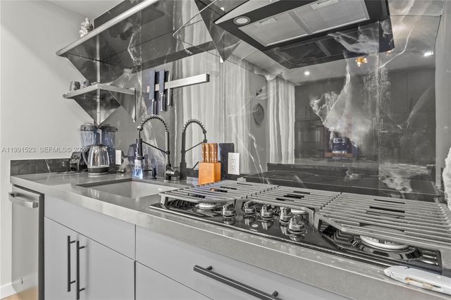 1055 99th St 0, Bay Harbor Islands, FL 33154